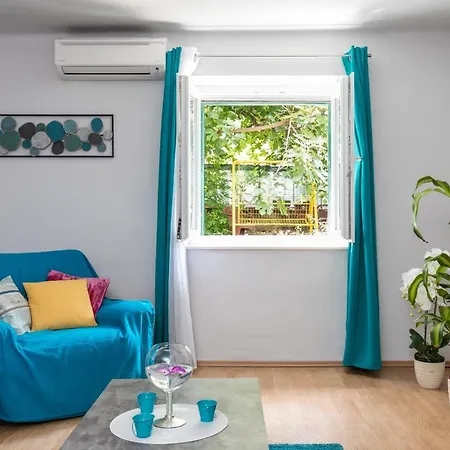 Apartman Valand